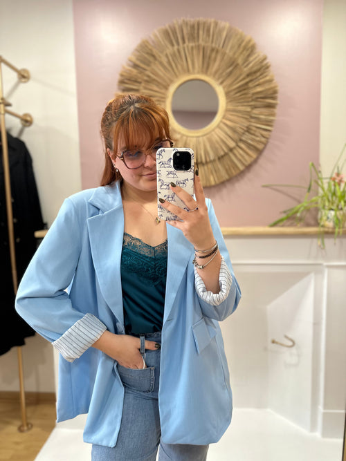 Blazer bleu turquoise grande taille femme – Épaulettes – Miss Koko – Miss Caprice