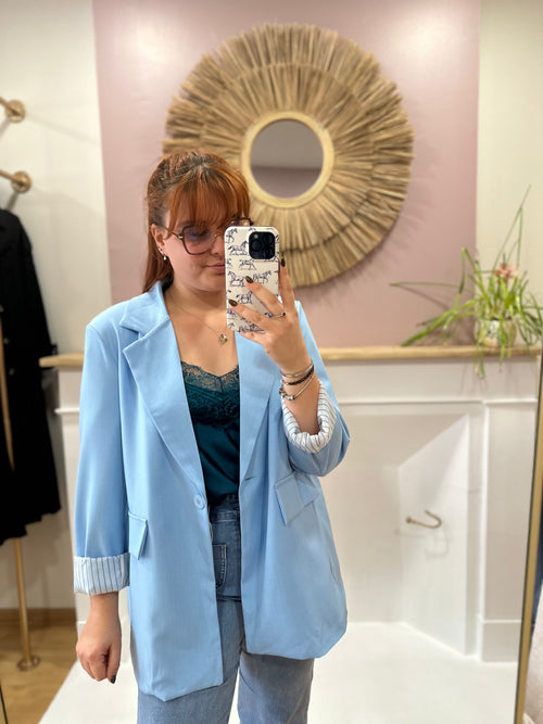 Blazer bleu turquoise grande taille femme – Épaulettes – Miss Koko – Miss Caprice