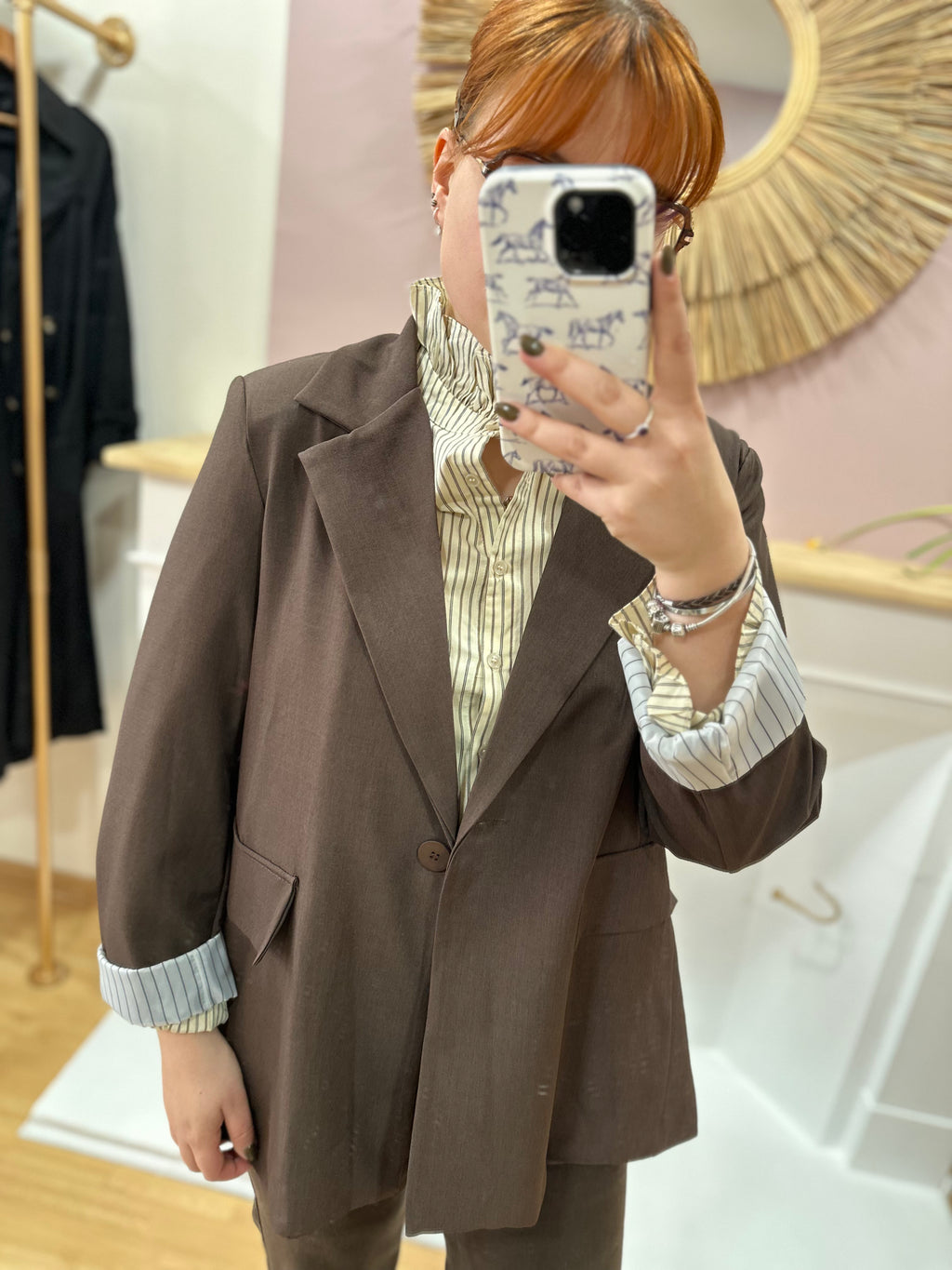Blazer femme grande taille marron foncé coupe droite – Miss Koko – Miss Caprice