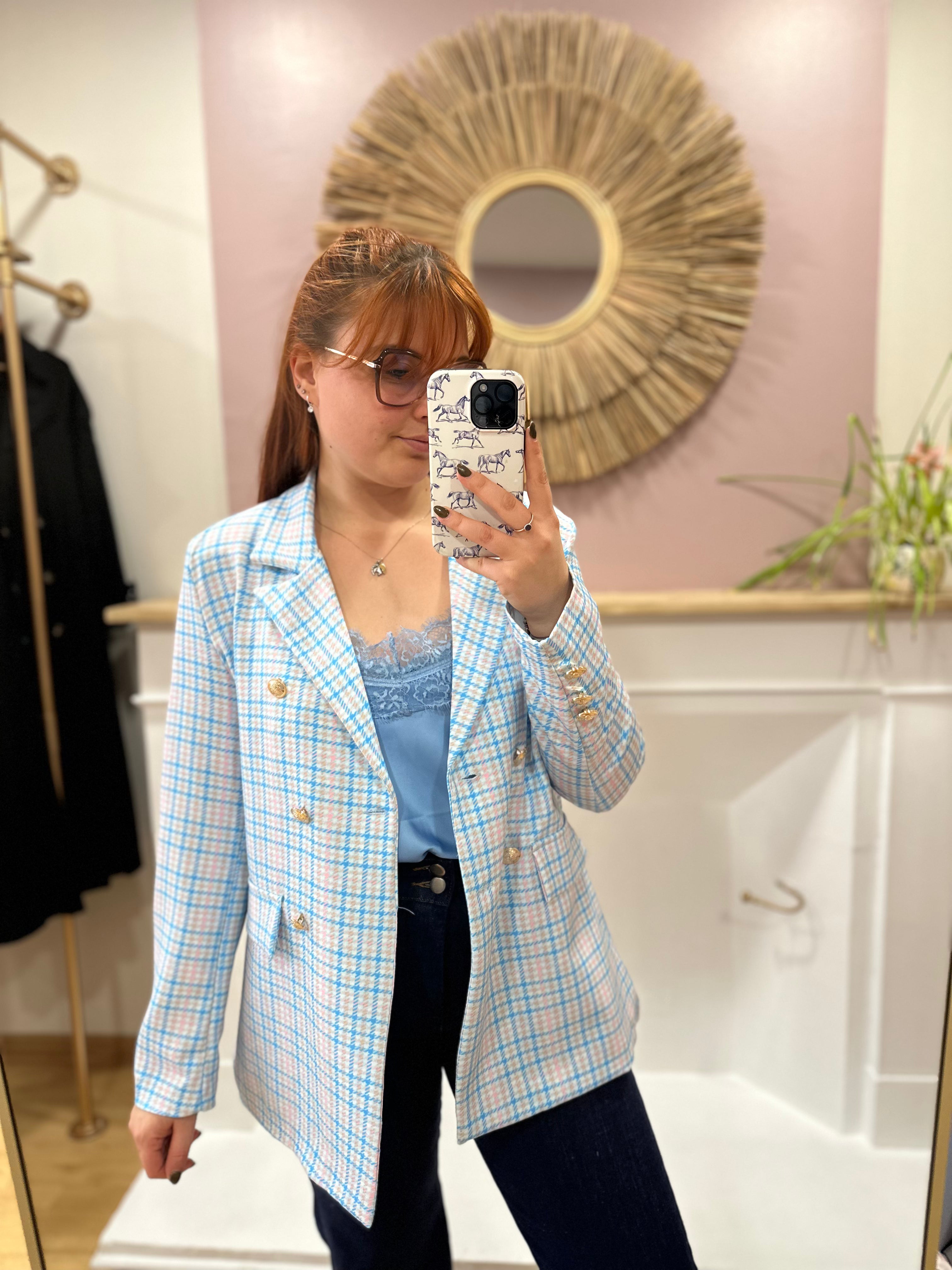 Blazer pied-de-poule bleu femme – Boutons dorés – V&L Paris – Miss Caprice