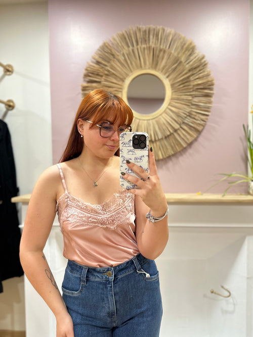 Caraco femme rose poudré satiné avec dentelle – La Fée Rose – Miss Caprice
