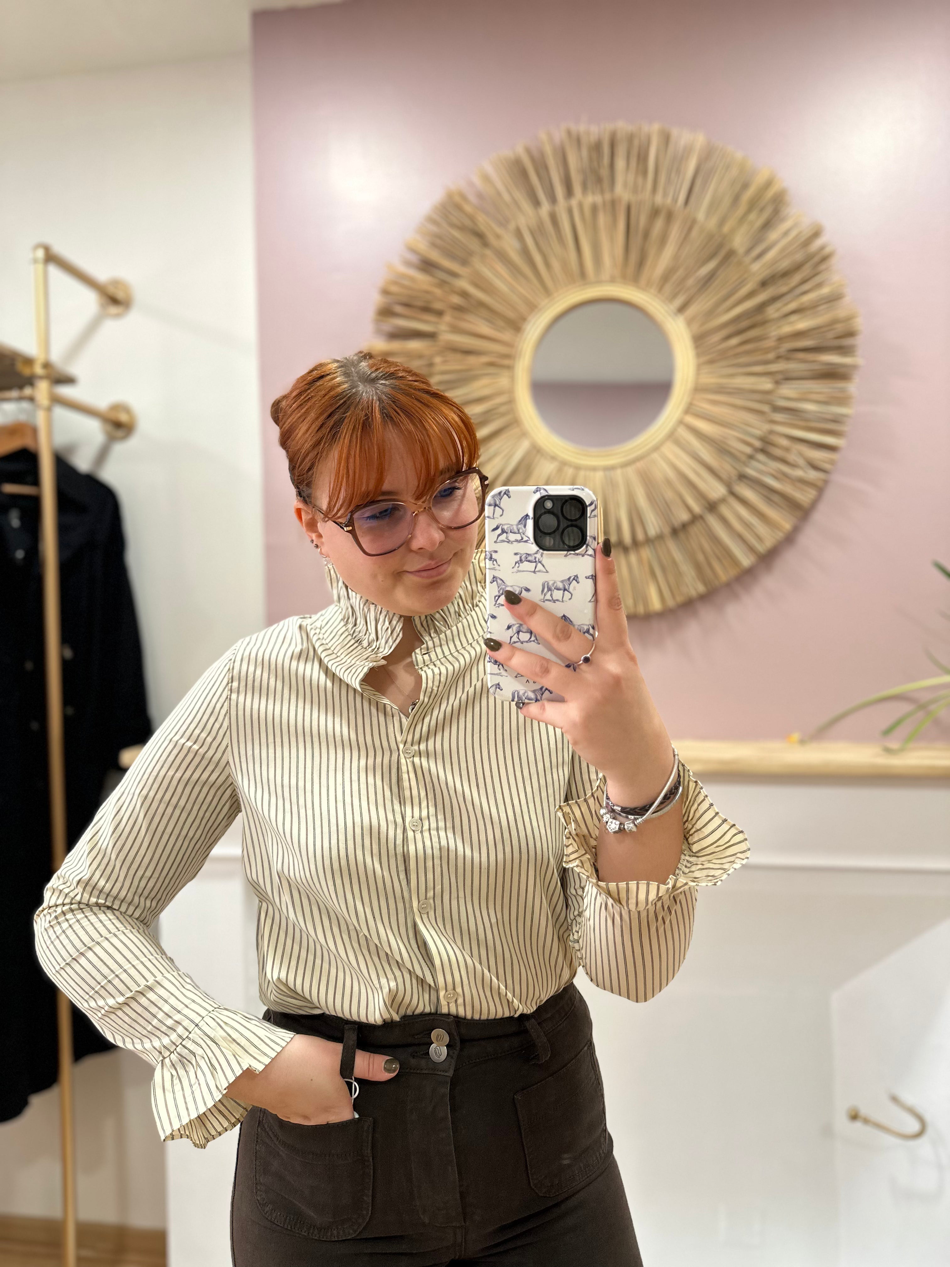 Chemise femme beige rayures marron col froncé – In April 1986 – Miss Caprice