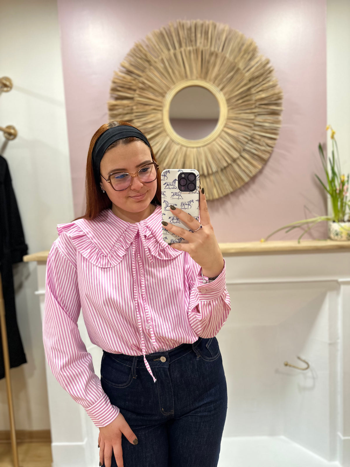 Chemise oversize femme rose et blanche à rayures col Claudine – Estée – Miss Caprice