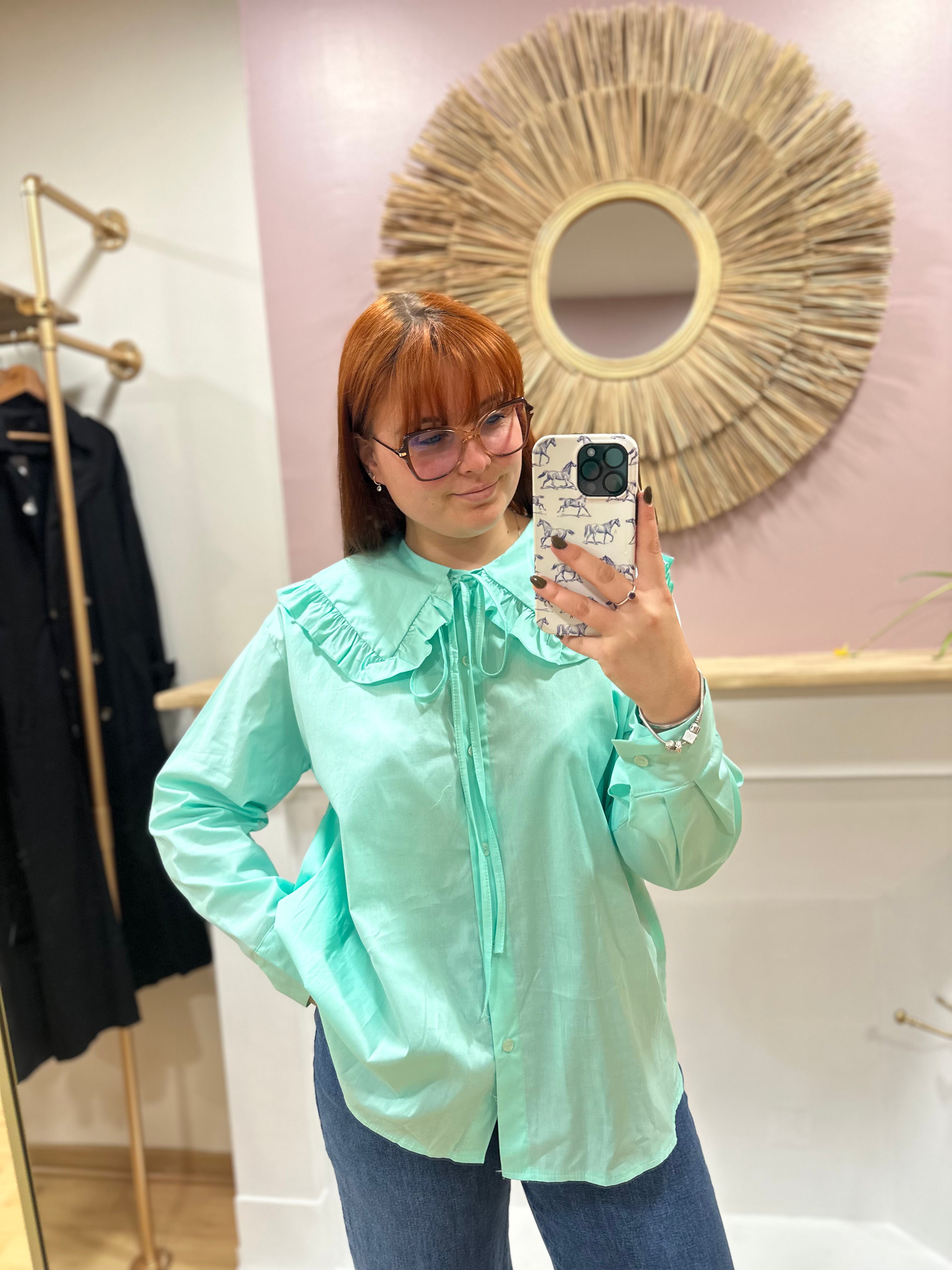 Chemise oversize femme vert clair col Claudine – Estée – Miss Caprice