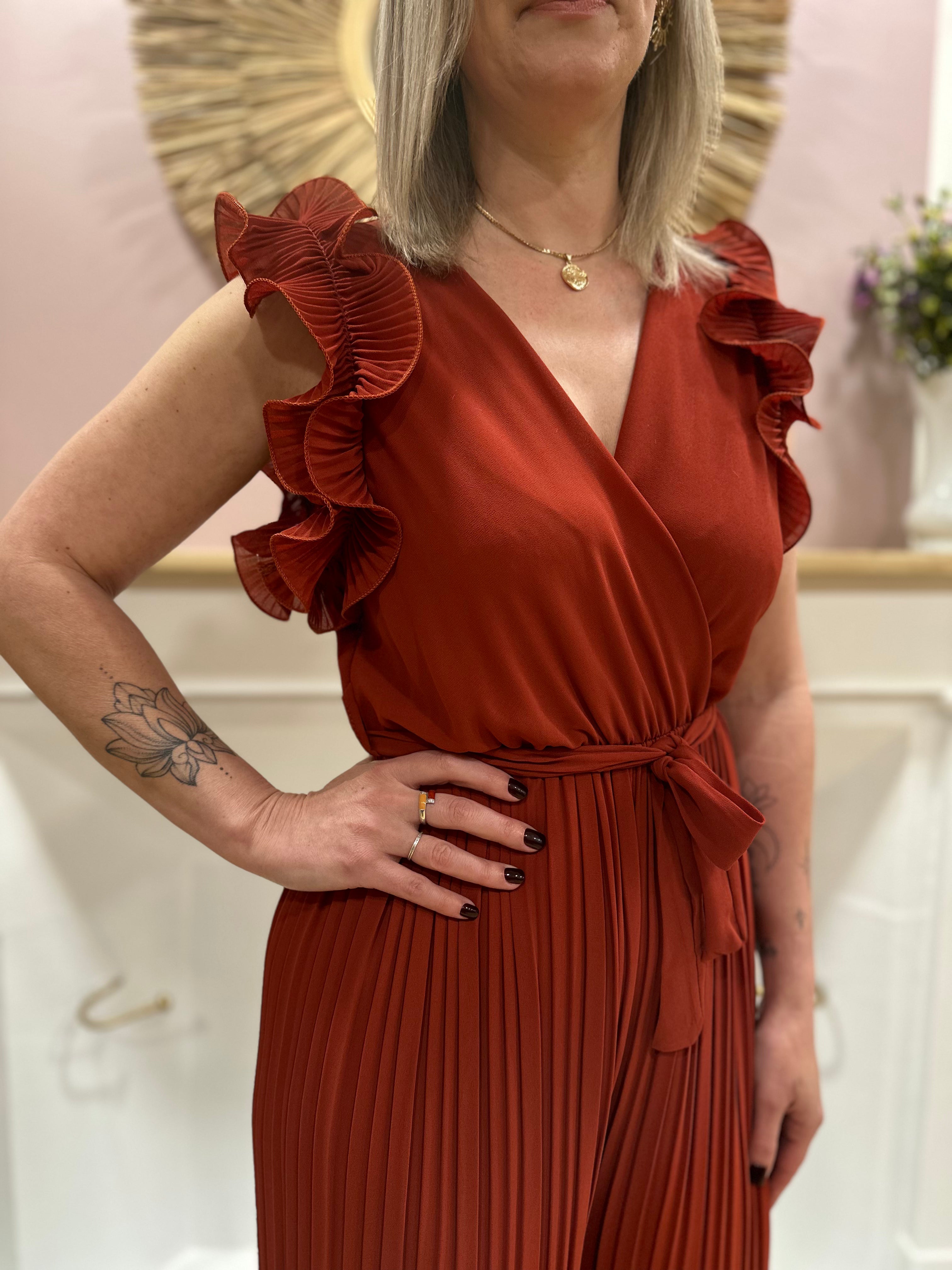 Combinaison fluide terra cotta femme – Manches courtes – Volants – Col V – Ceinture incluse – Elle Style – Miss Caprice