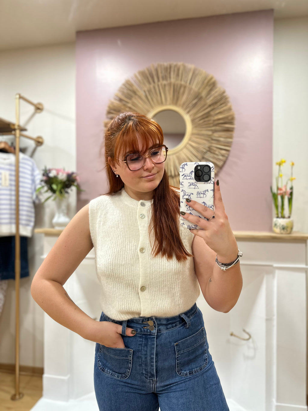 Gilet sans manche femme écru – Doux et confortable – Maëlys Paris – Miss Caprice