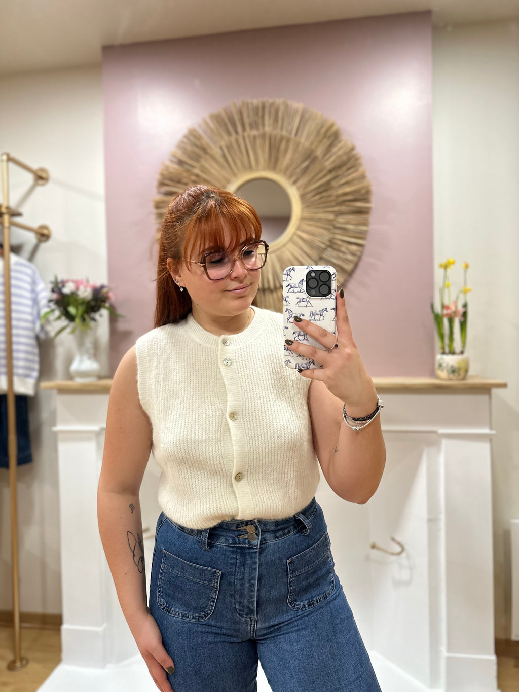 Gilet sans manche femme écru – Doux et confortable – Maëlys Paris – Miss Caprice