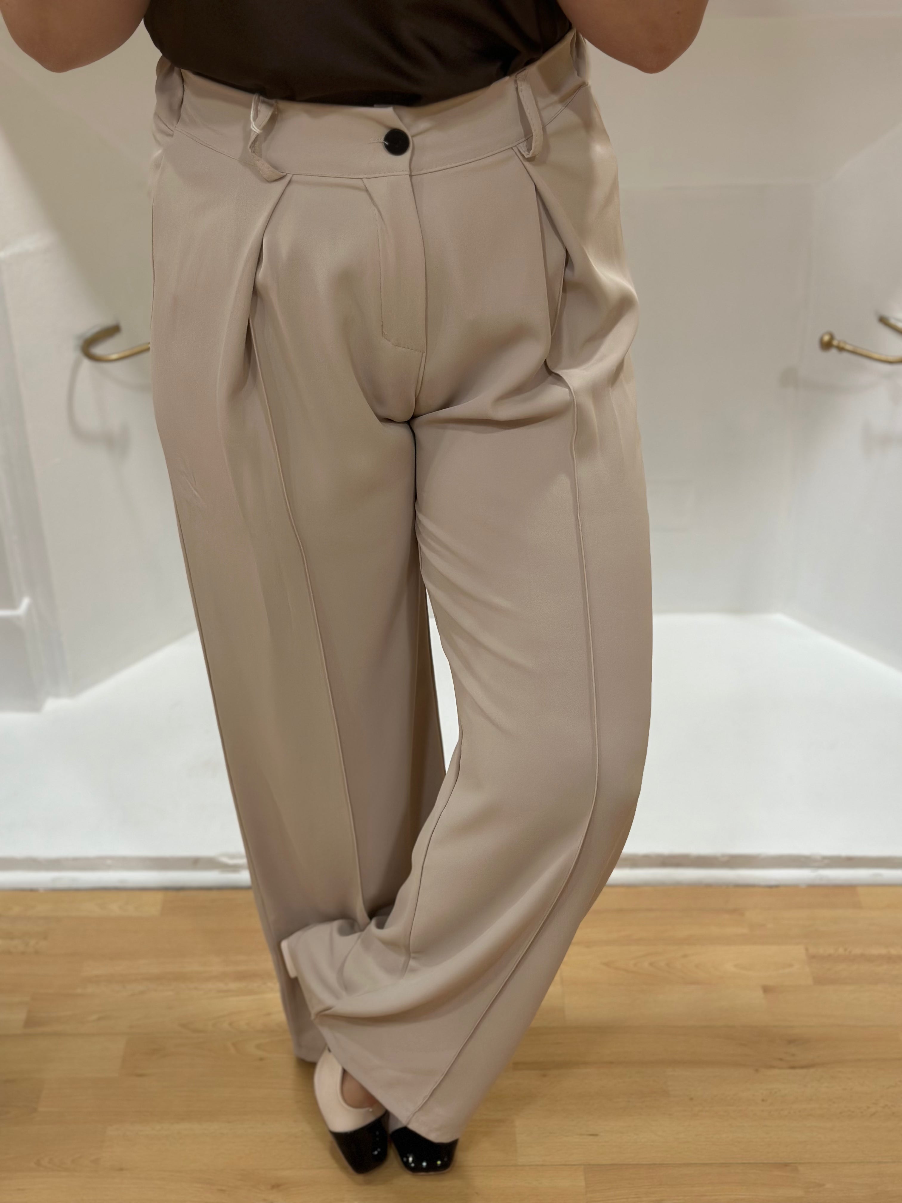 Pantalon fluide beige taille haute femme
