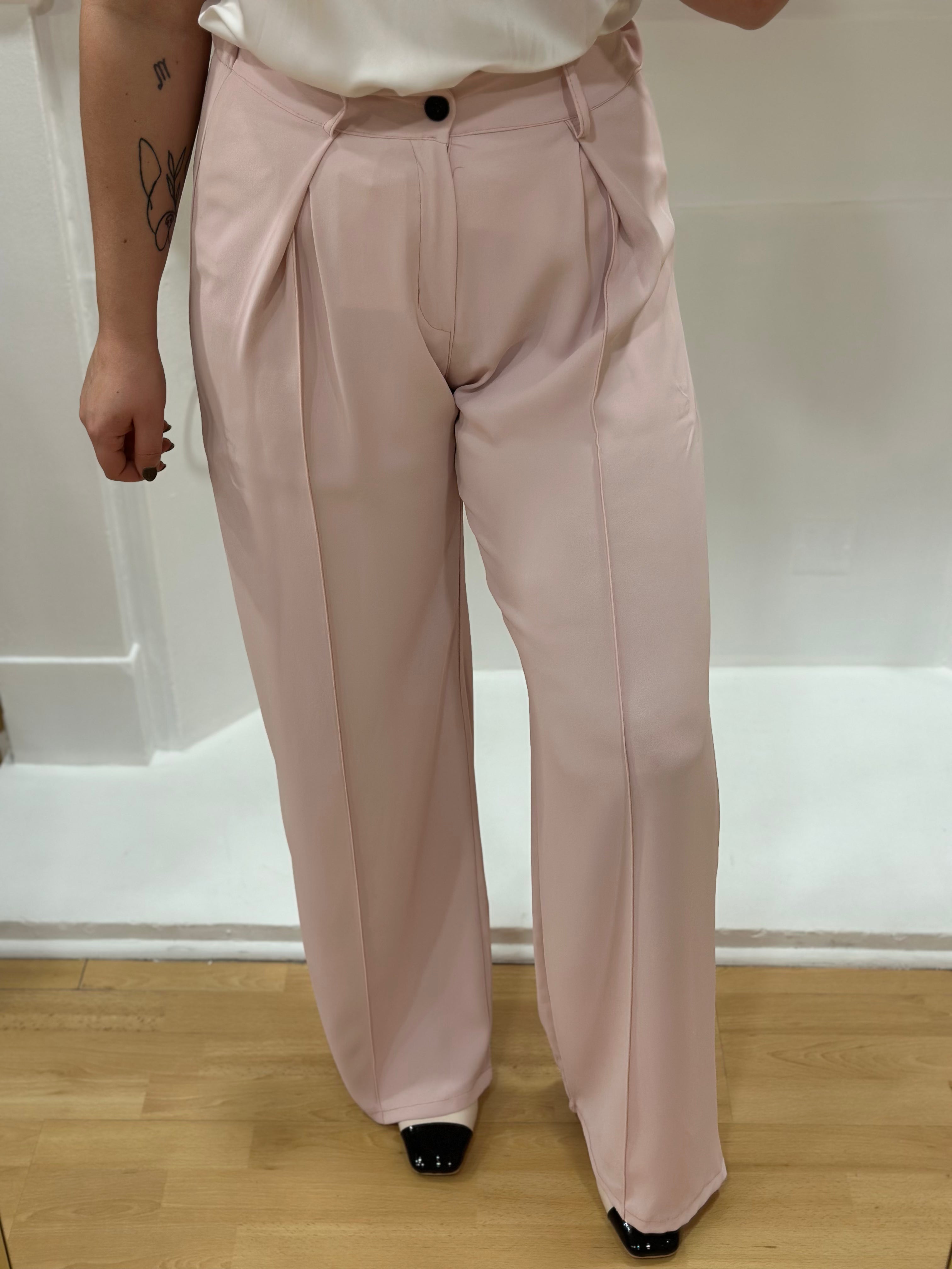 Pantalon fluide femme rose pâle taille haute élastique – Amy and Clo – Miss Caprice