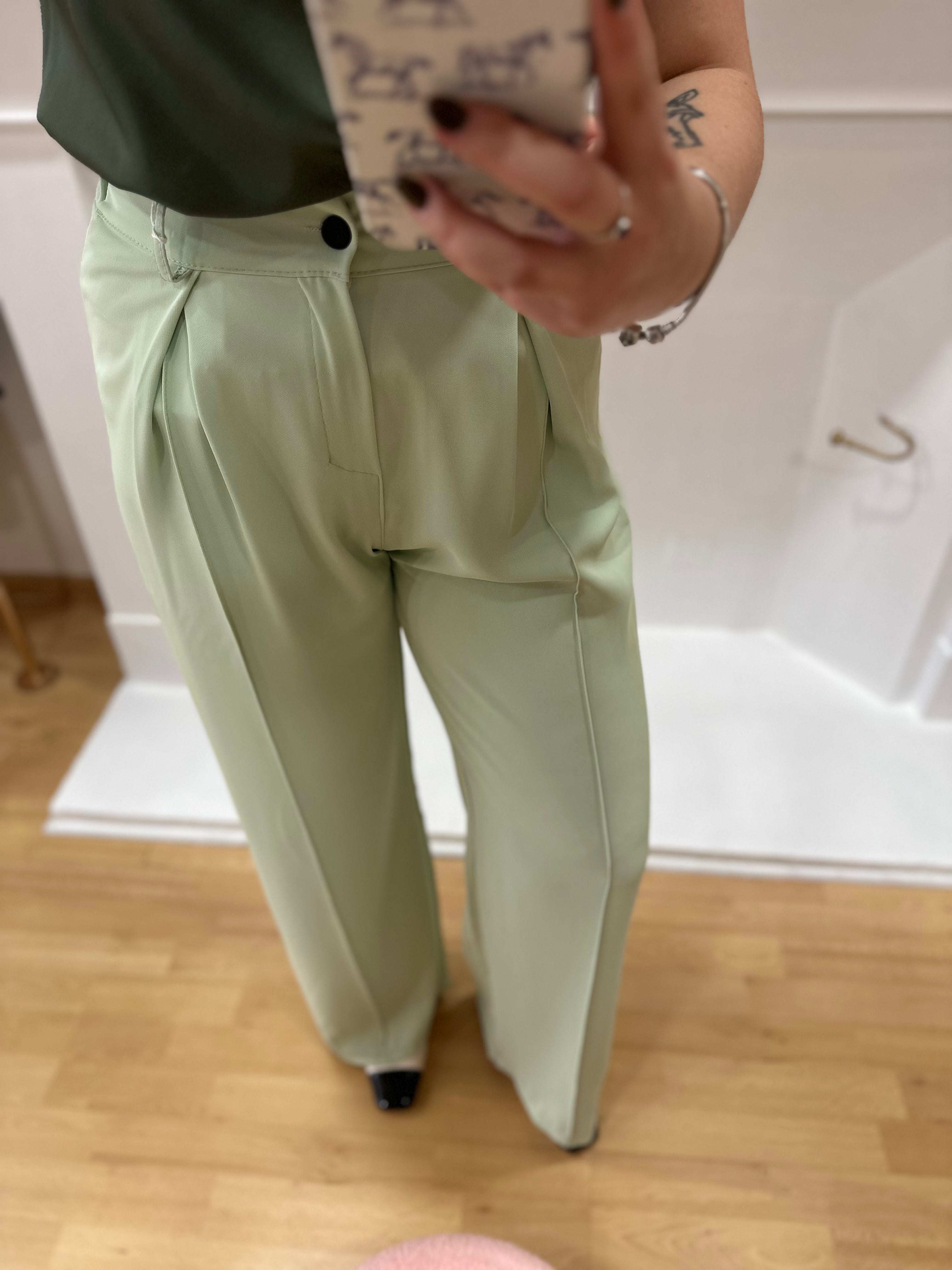 Pantalon femme fluide vert clair taille haute élastique – Amy and Clo – Miss Caprice