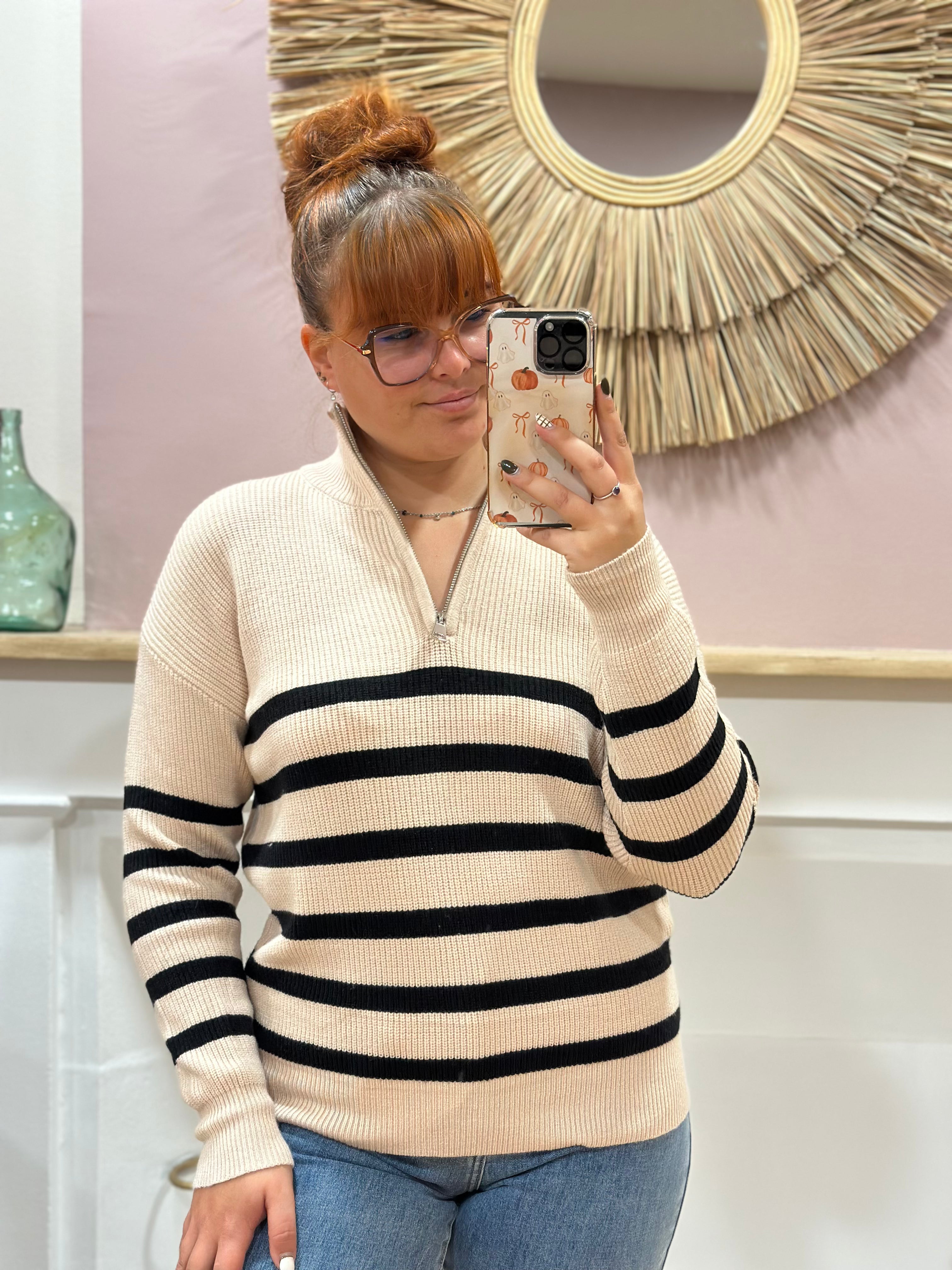 Pull camionneur beige à rayures noires avec fermeture zippée argentée – Rosydays – Miss Caprice