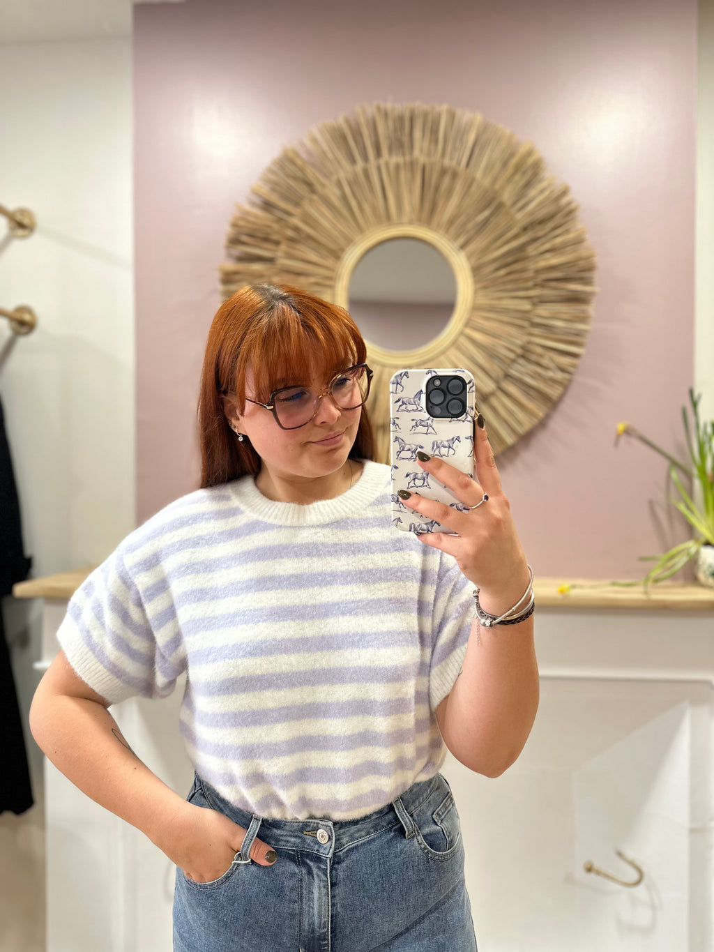 Pull femme manches courtes violet et blanc rayé col rond – Amy and Clo – Miss Caprice