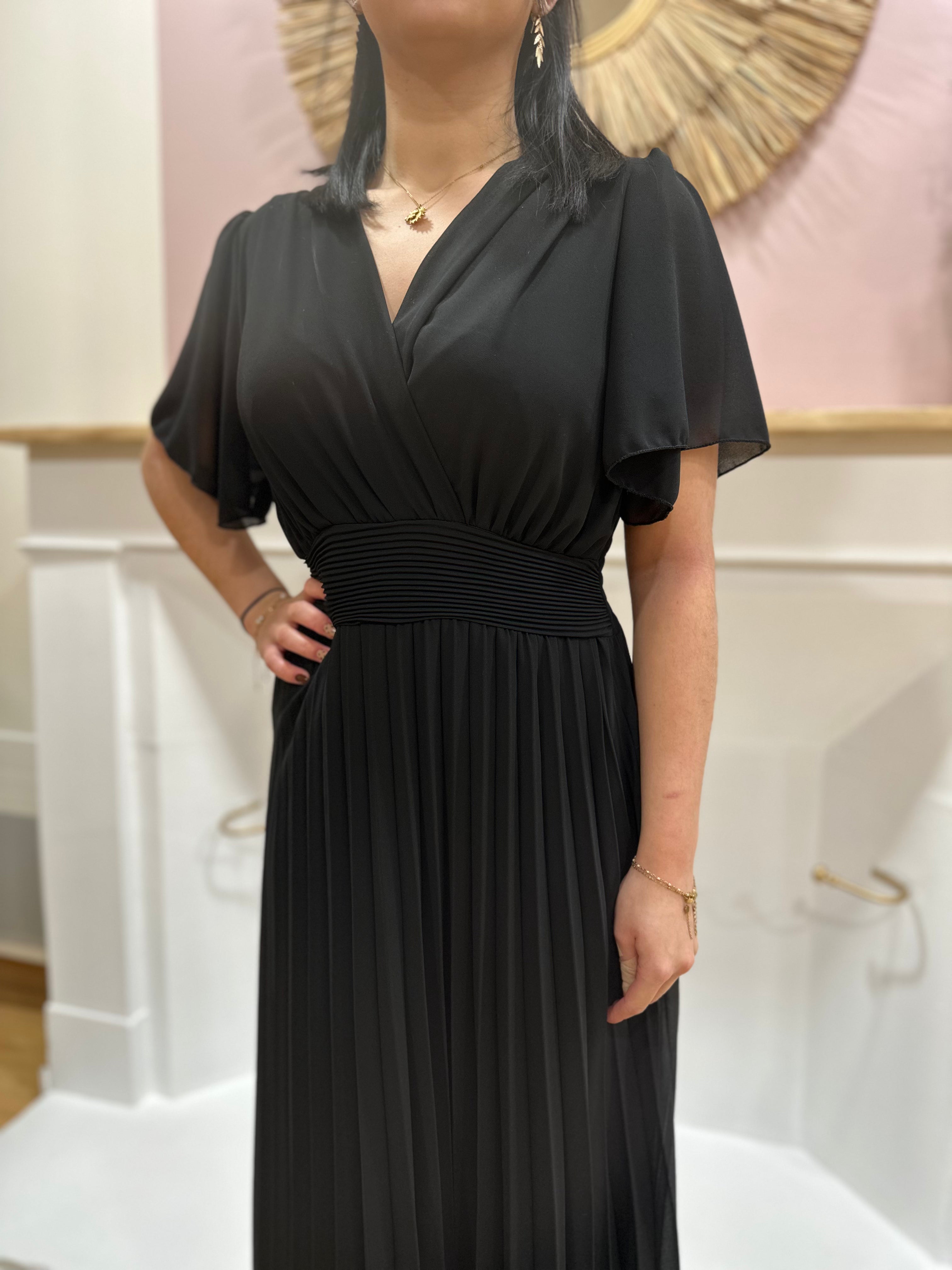 Robe longue noire femme – Manches courtes – Voilage – Décolleté V – Ceinture intégrée – Elle Style – Miss Caprice