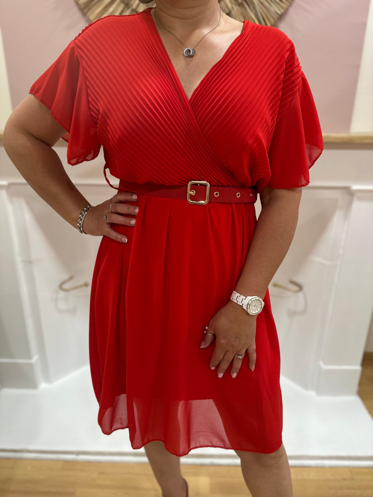 Robe mi-longue rouge grande taille femme – Cache-cœur – Mily – Miss Caprice