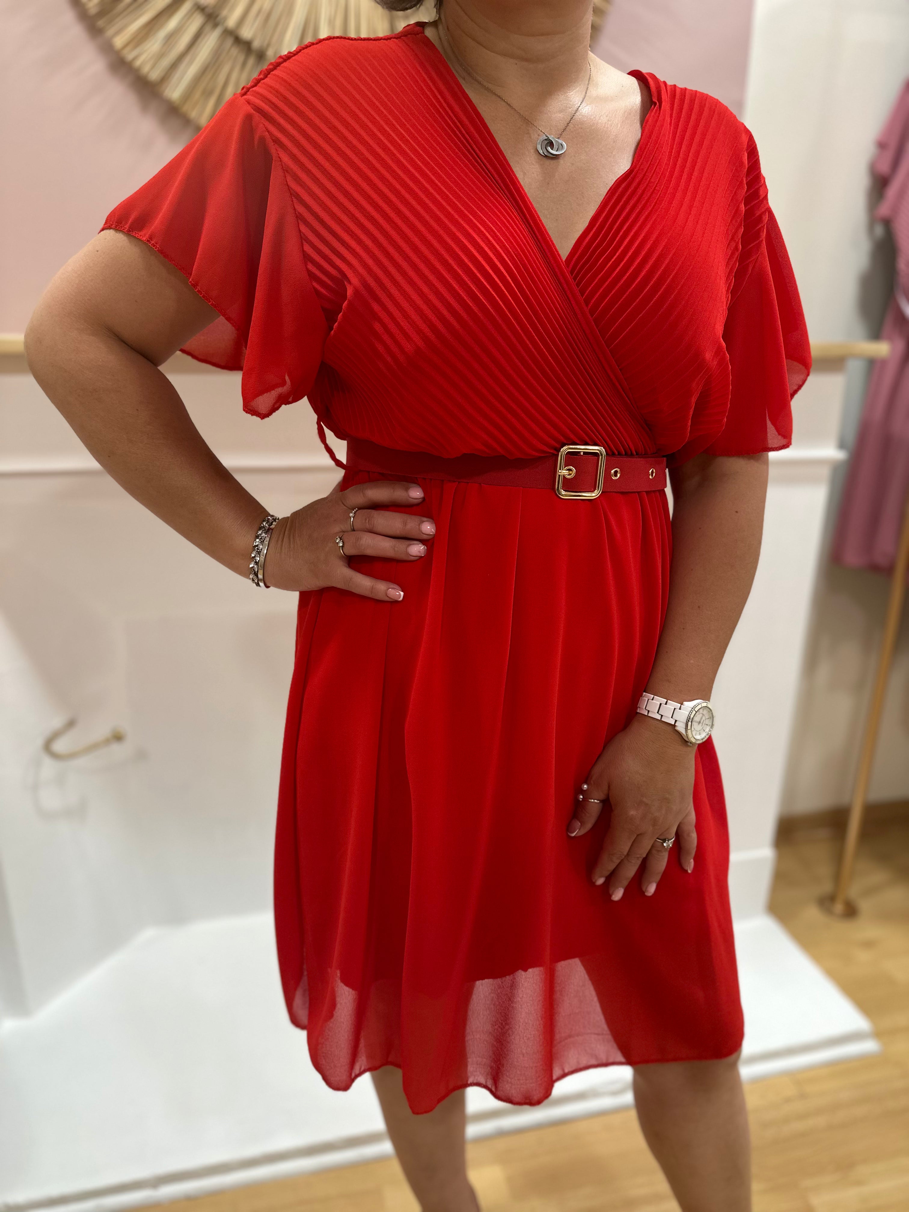 Robe mi-longue rouge grande taille femme – Cache-cœur – Mily – Miss Caprice