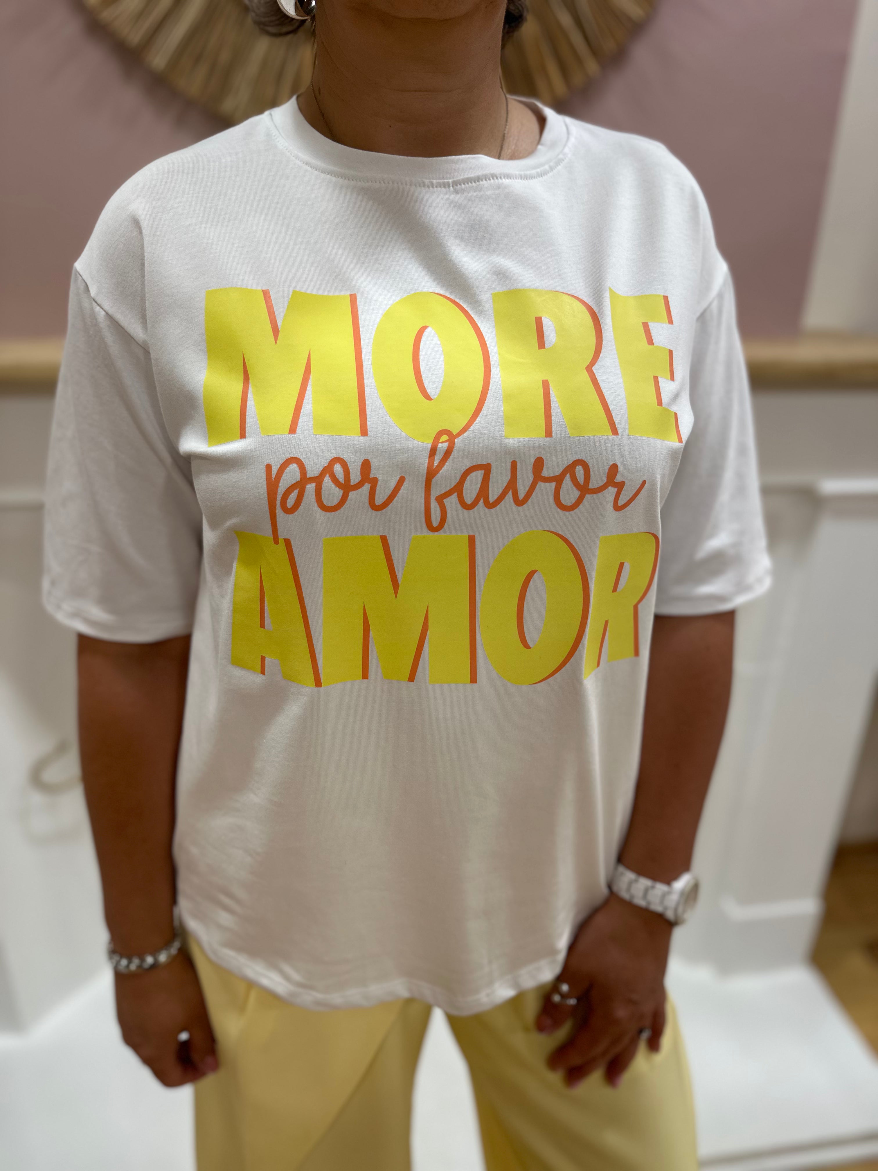 Tee-shirt blanc femme – Inscription More Amore Por Favor jaune – Coupe droite – Enoioy – Miss Caprice