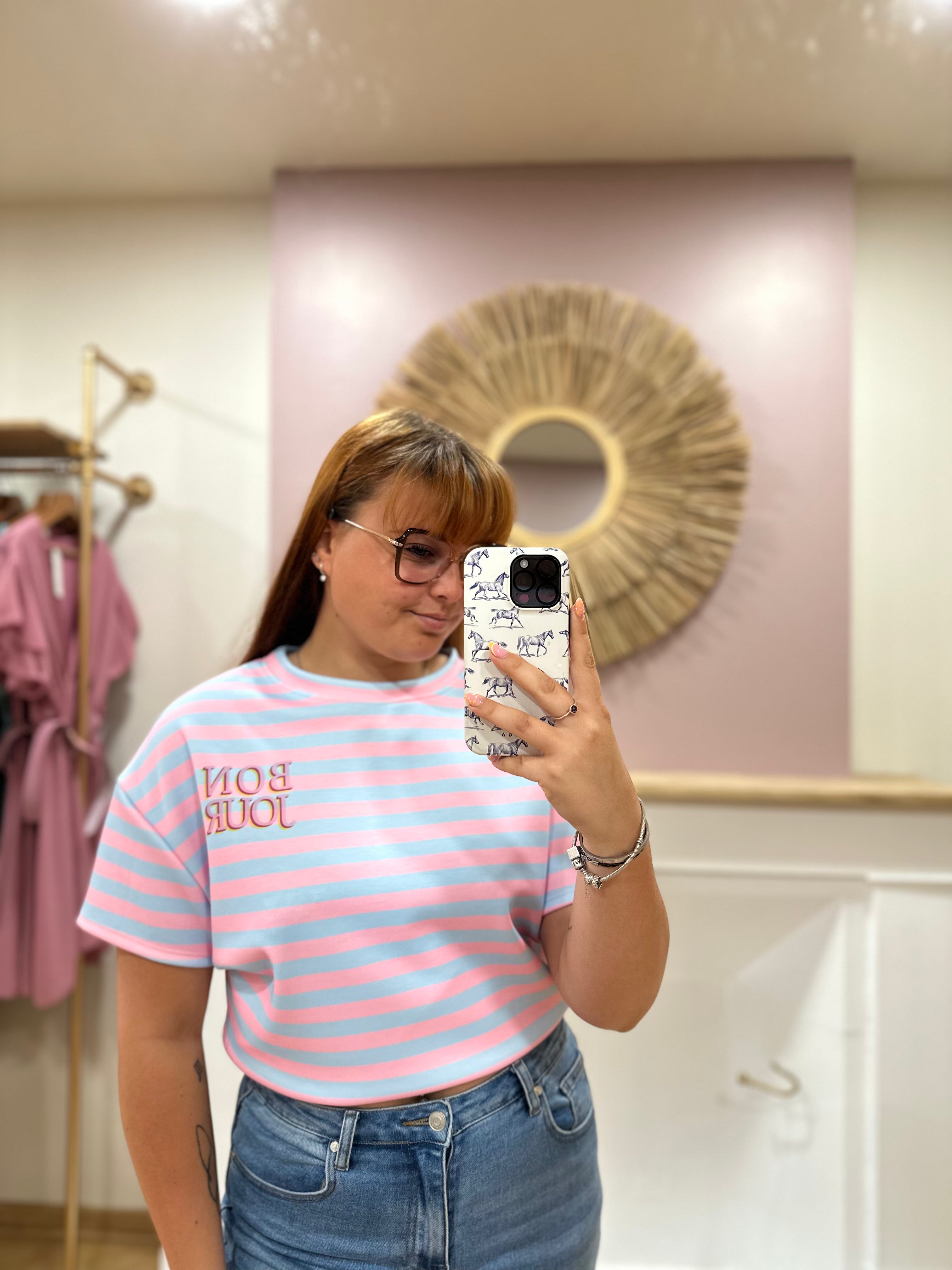 Tee-shirt marinière femme – Rose et bleu – Inscription Bonjour – Coupe droite – Issyma – Miss Caprice