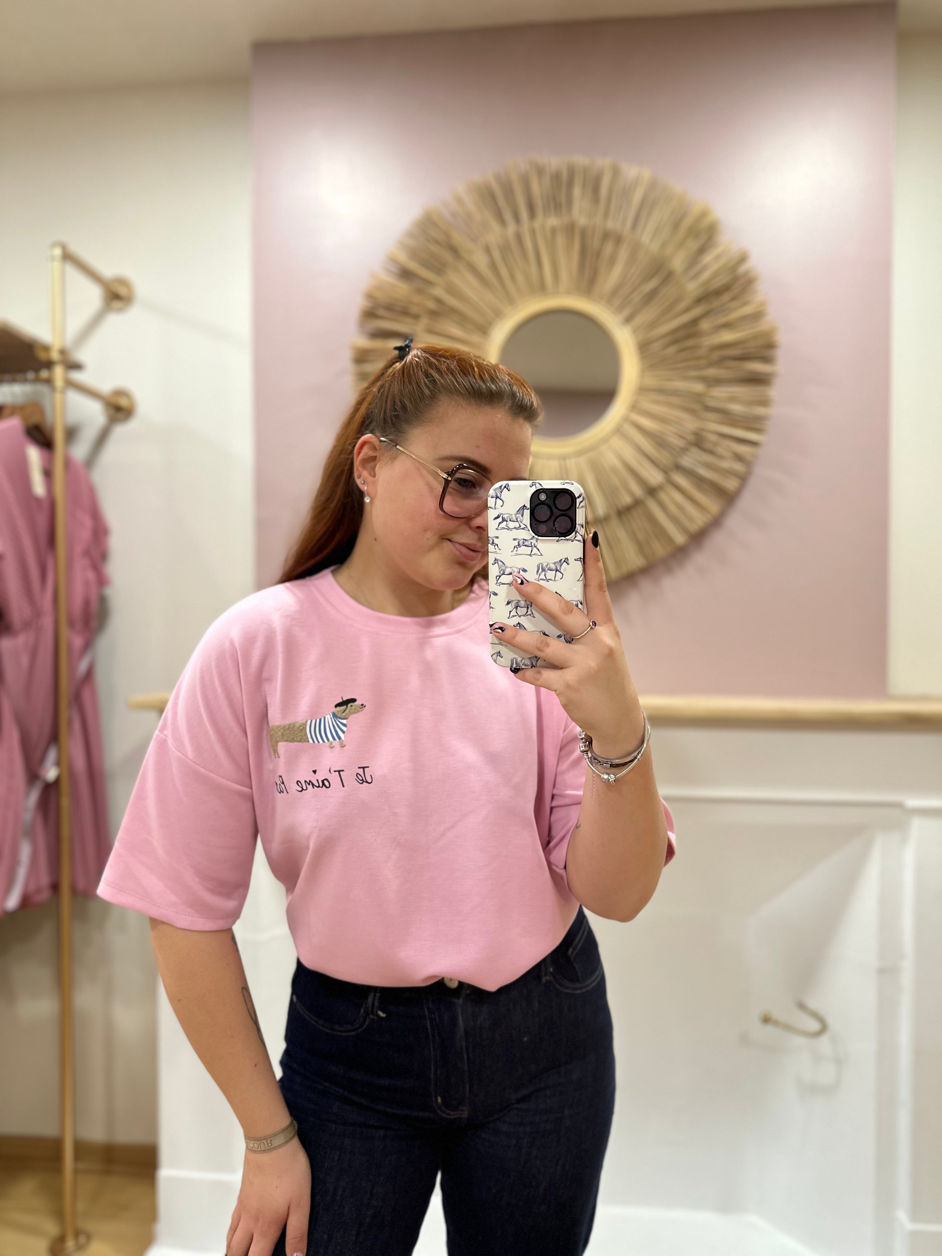 Tee-shirt rose femme – Broderie teckel Paris – Marinière – Béret – Coupe droite courte – J&L – Miss Caprice