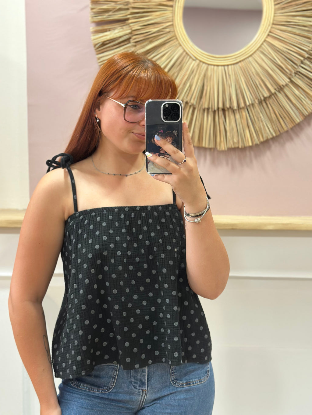 Top noir femme à fines bretelles réglables motif Polka Dot gris – Issyma Made in Italy – Miss Caprice