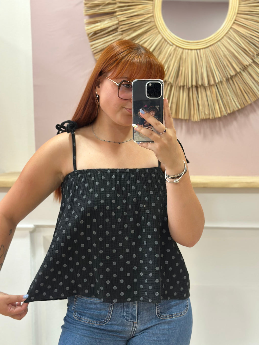 Top noir femme à fines bretelles réglables motif Polka Dot gris – Issyma Made in Italy – Miss Caprice