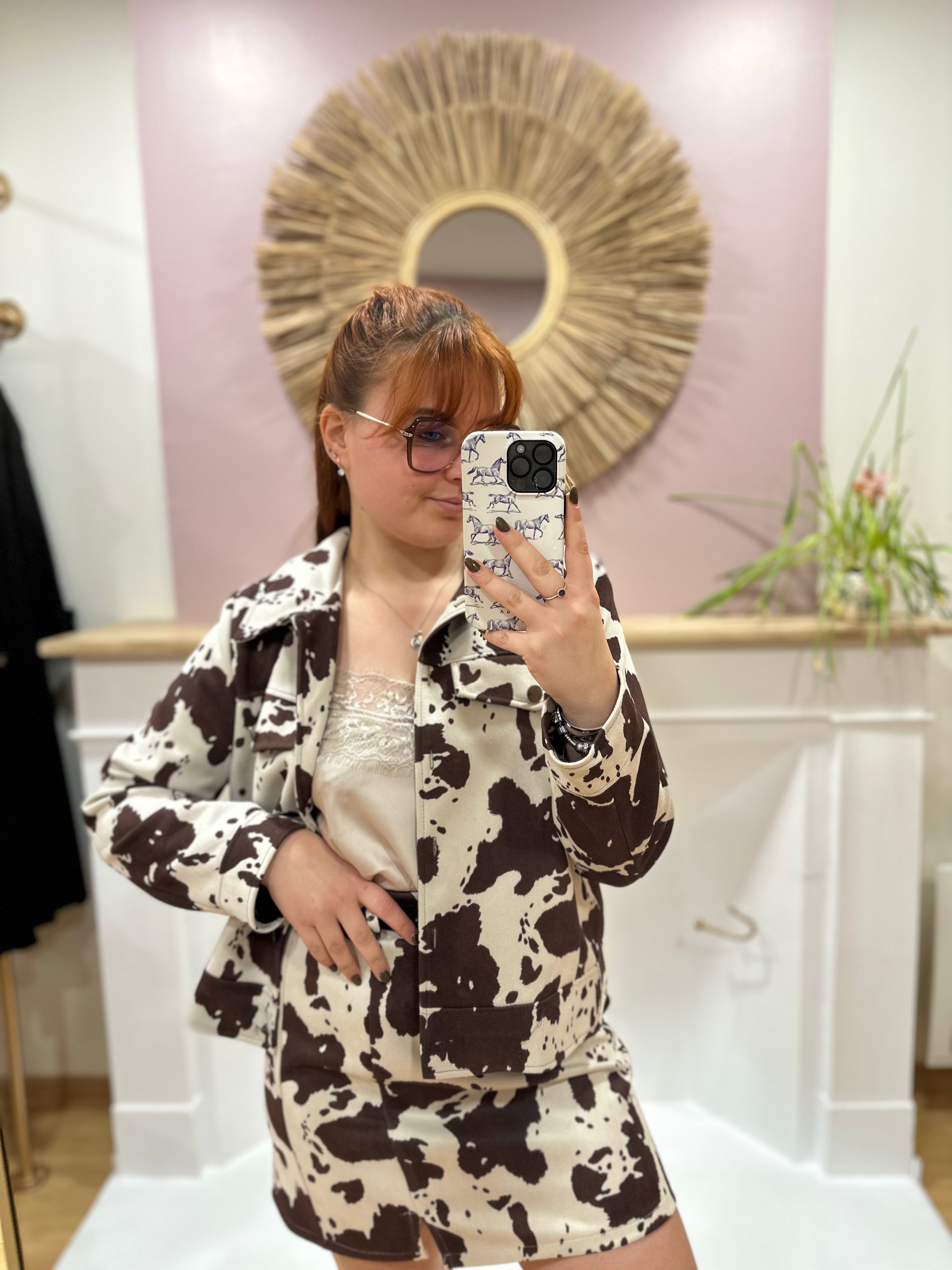 Veste courte femme motif vache marron et blanc – Doublée – Way Way – Miss Caprice